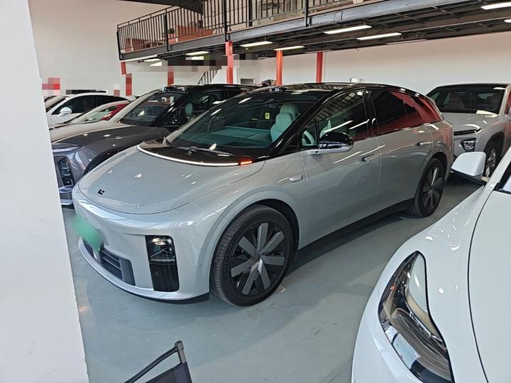 Li Auto i6 2025 AWD Standard