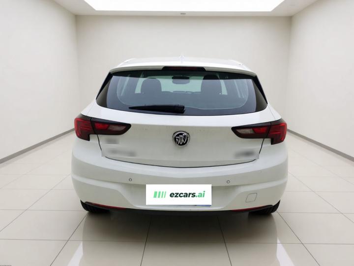 Verano 2016 Hatchback 15S AT Progressive photo 5