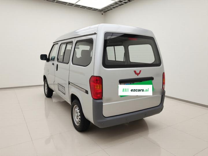 Wuling Zhiguang 2023 1.5L 5/7-Seater photo 4