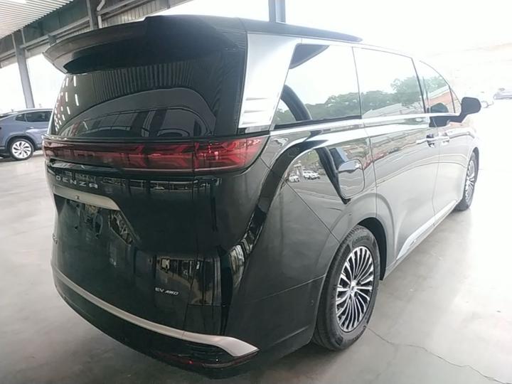 D9 2024 EV 600 AWD Flagship photo 4