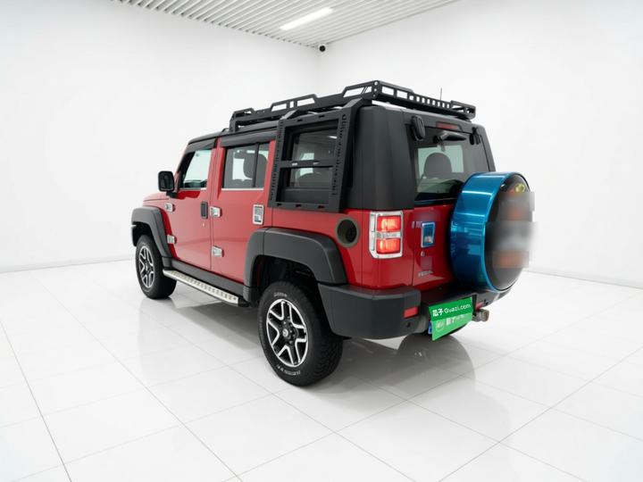 BJ40 2016 40L 2.3T AT AWD Exclusive photo 4
