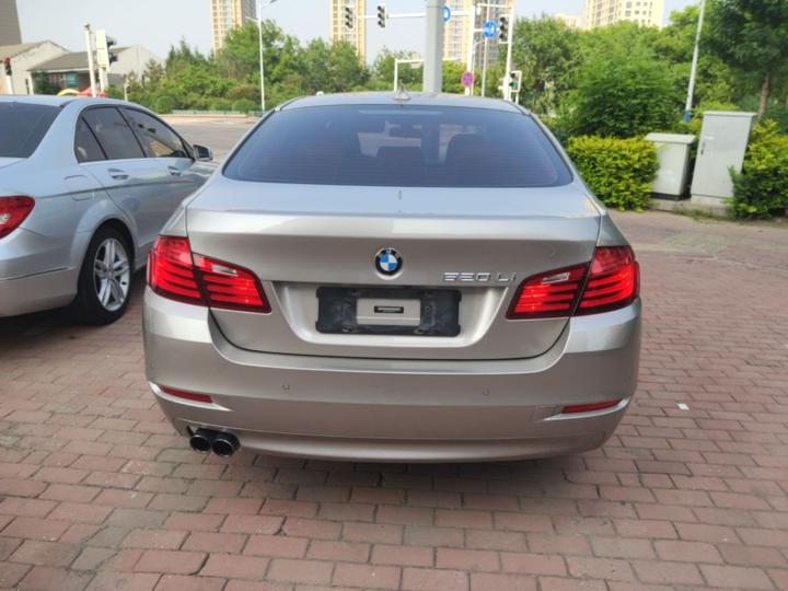 5 Series 2017 520Li photo 3