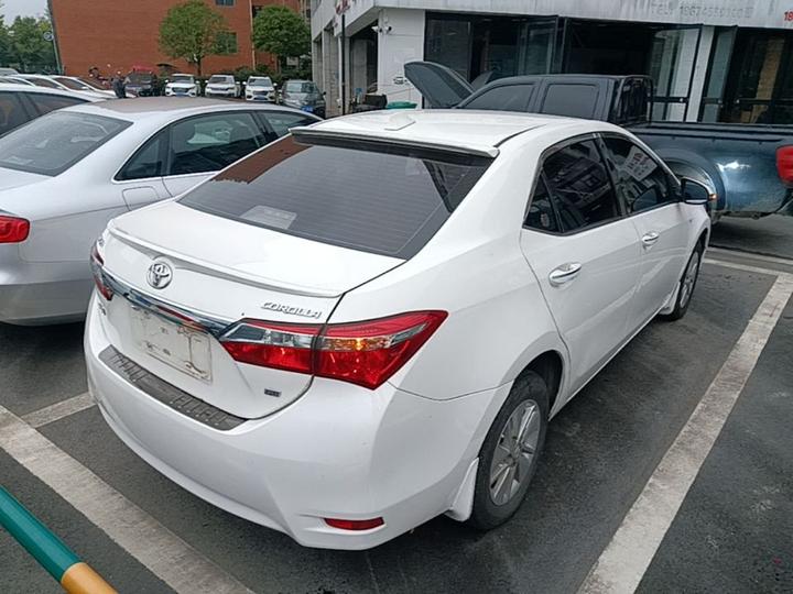 Corolla 2017 Facelift 1.6L S-CVT GL photo 6