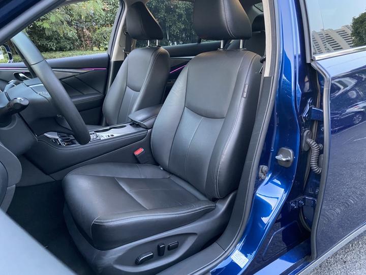 Q50L 2022 2.0T photo 7