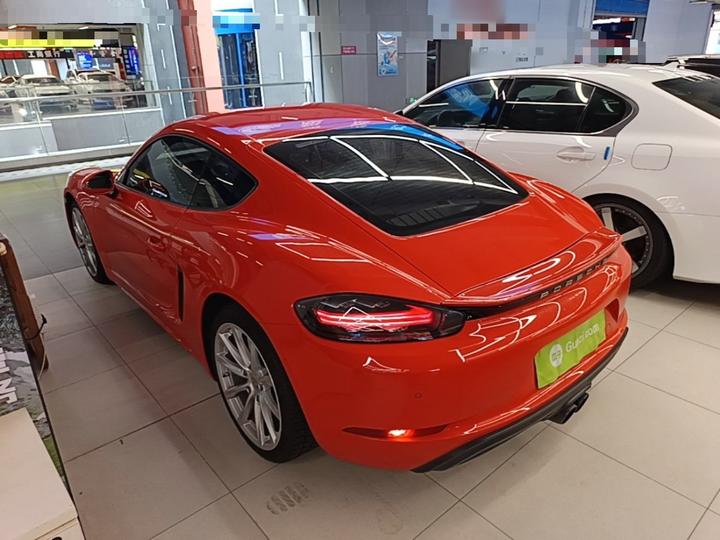 718 2016 Cayman 2.0T photo 4