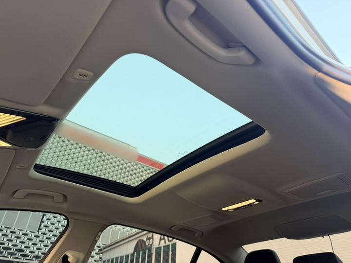 5 Series 2019 Facelift 525Li Luxury photo 7