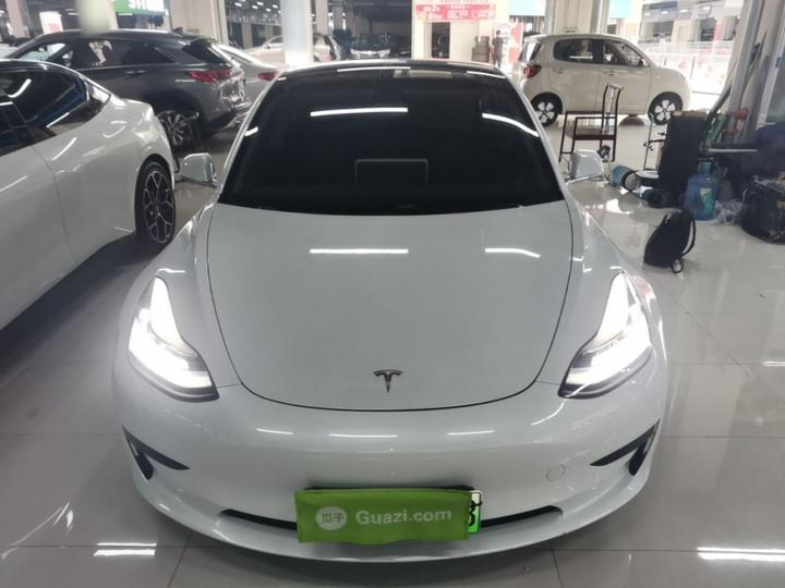 Model 3 2020 Standard Range RWD Upgraded photo 2