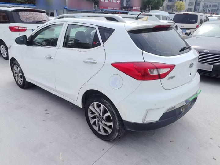 JAC Refine S2 2017 1.5L CVT Luxury photo 4