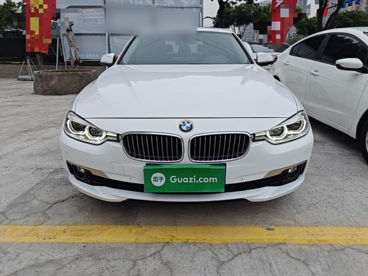 3 Series 2018 318Li photo 2