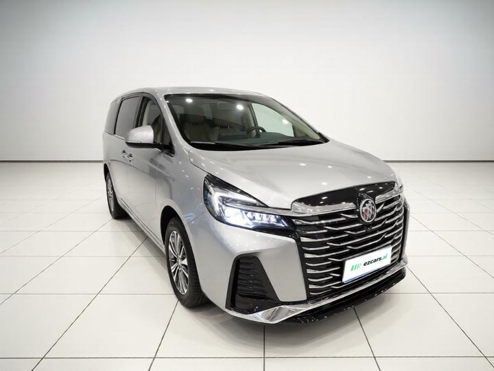 GL8 2023 Facelift Luxury photo 3