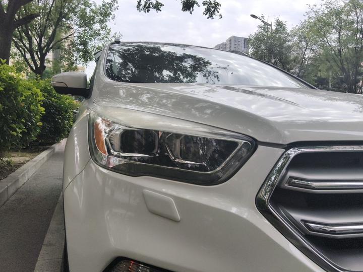 Kuga 2018 Facelift EcoBoost 180 RWD photo 7