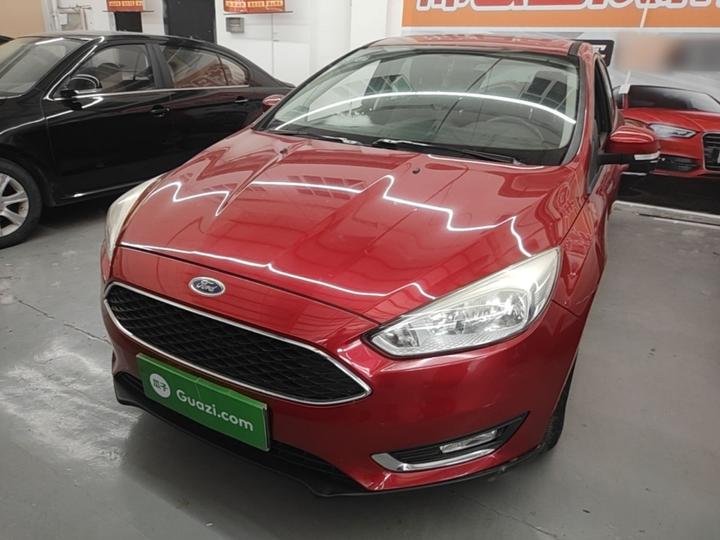 Focus 2017 Hatchback EcoBoost 125 AT Fashion