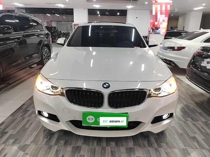 3 SeriesGT 2020 320i M Sport Package photo 2