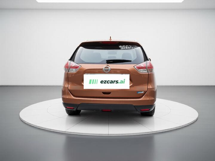 X-Trail 2014 2.0L CVT Comfort 2WD photo 5