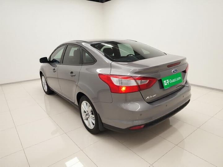 Focus 2012 Sedan 1.6L AT Comfort photo 4