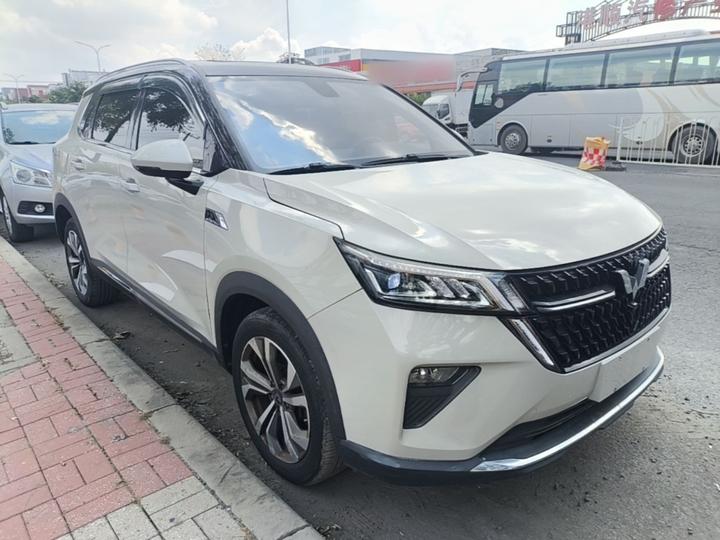 Wuling 2021 1.5T CVT photo 3