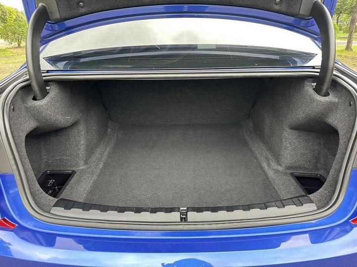 3 Series 2021 Facelift 325Li M M Sport Night Package photo 8