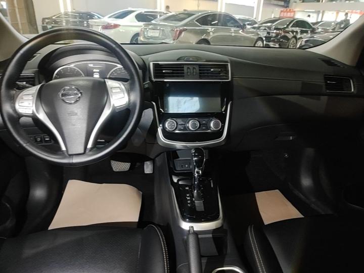 Tiida 2024 1.6L CVT photo 8