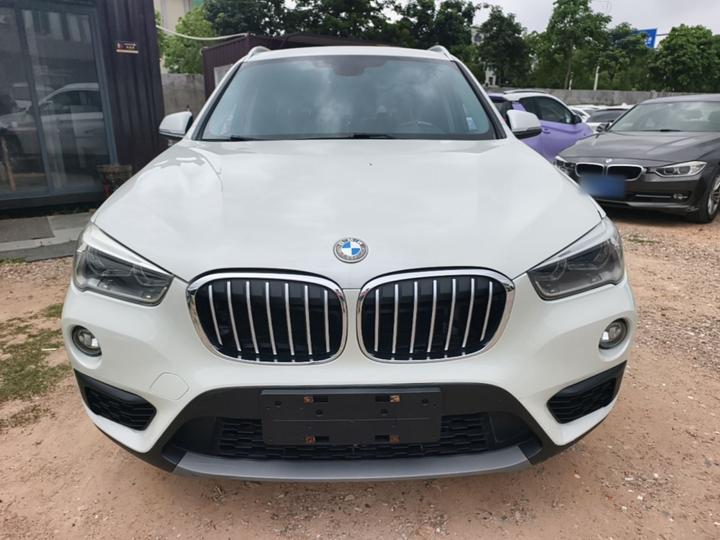 X1 2018 sDrive20Li Leading photo 2