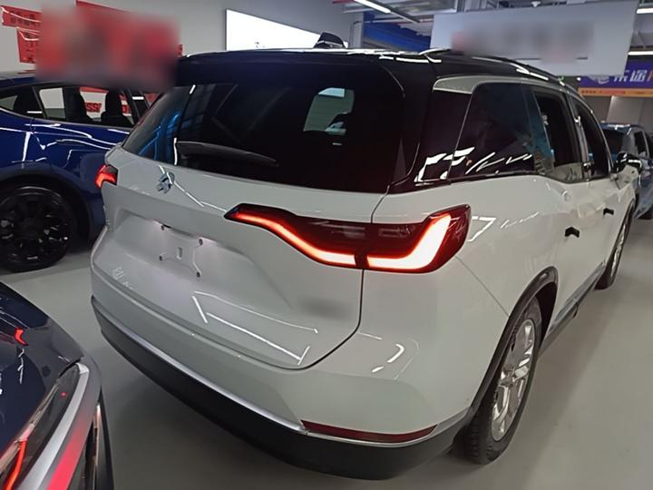 ES8 2022 100kWh 7-Seater photo 6