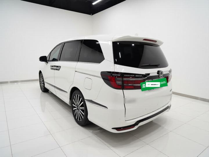 Elysion 2022 2.0L e:HEV Luxury photo 4