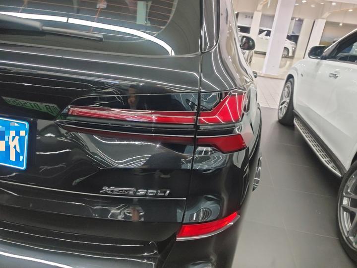 X5 2023 xDrive 30Li Exclusive M M Sport Night Package photo 7