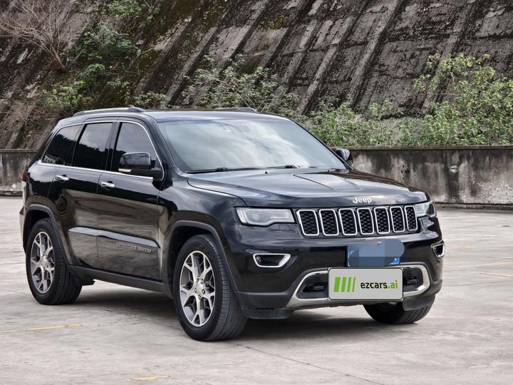 Grand Cherokee Imported 2020 3.0L Elite photo 3