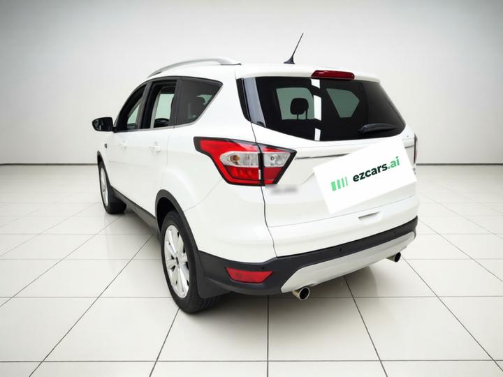 Kuga 2017 EcoBoost 180 RWD photo 4