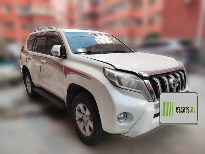 Prado Parallel Import photo 3