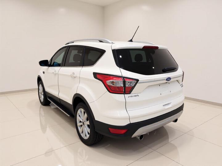 Kuga 2017 EcoBoost 180 RWD photo 4