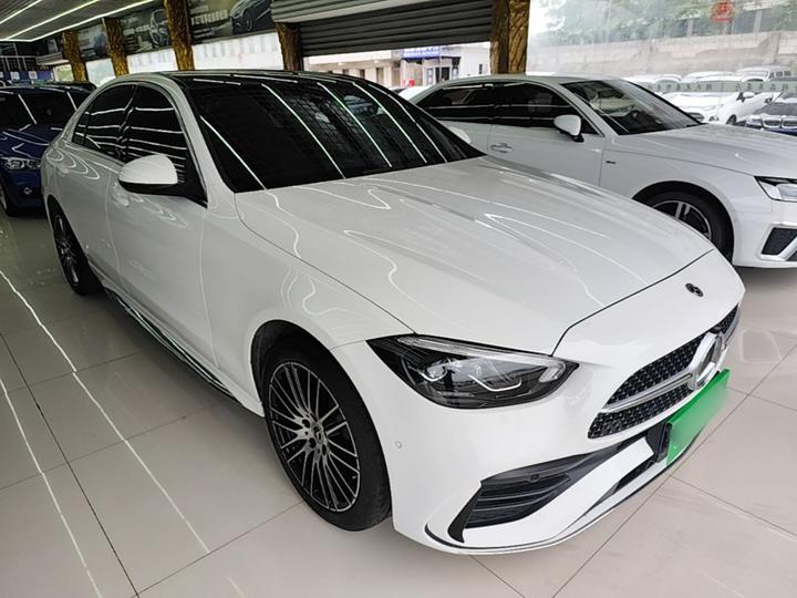 C-Class 2024 Facelift C 260 L Sport photo 3