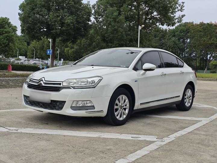 C5 2014 1.6T AT Exclusive