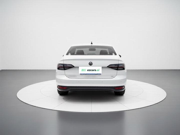 Lavida 2023 1.5L AT photo 5