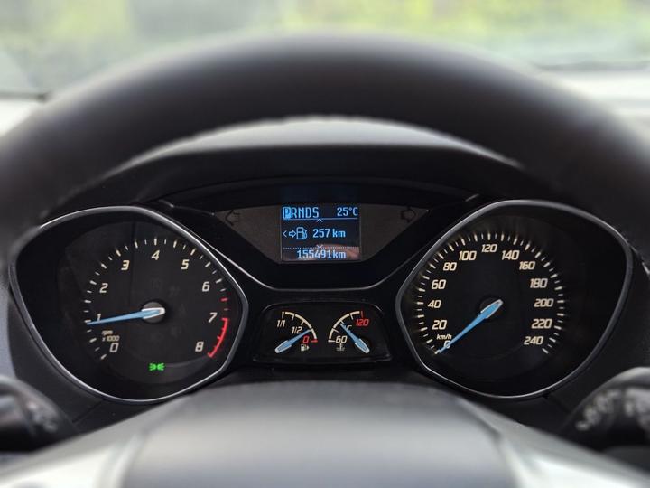 Focus 2012 Hatchback 1.6L AT photo 2