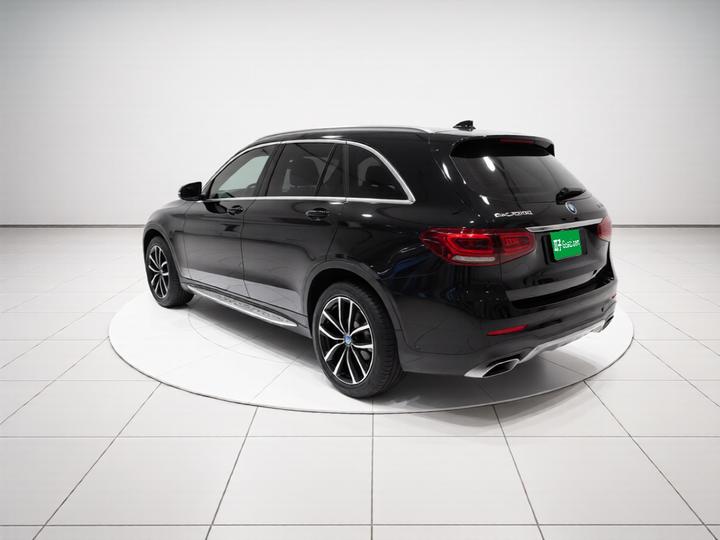 GLC 2021 GLC 260 L 4MATIC Luxury photo 4