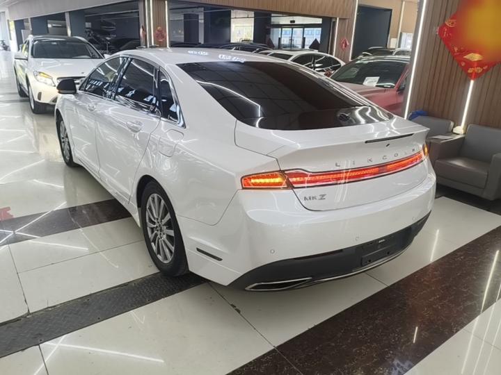 MKZ 2018 2.0T Exclusive photo 4