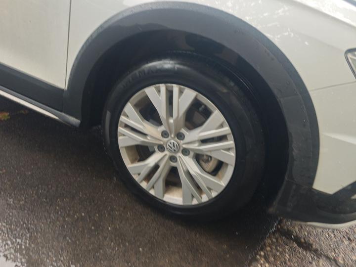 C-TREK 2018 1.5L AT Comfort photo 8
