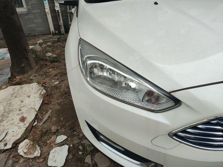 Focus 2015 Sedan 1.6L MT photo 7