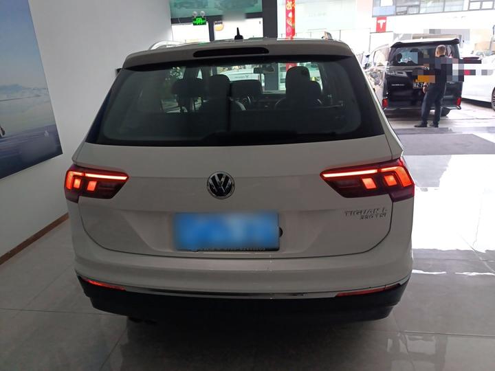 Tiguan L 2019 330TSI AT RWD Comfort China VI photo 3