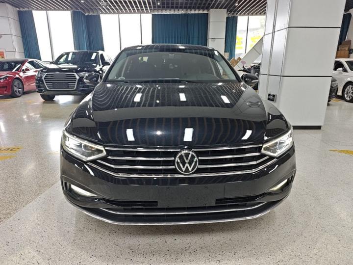 Magotan 2020 330TSI DSG Luxury photo 2
