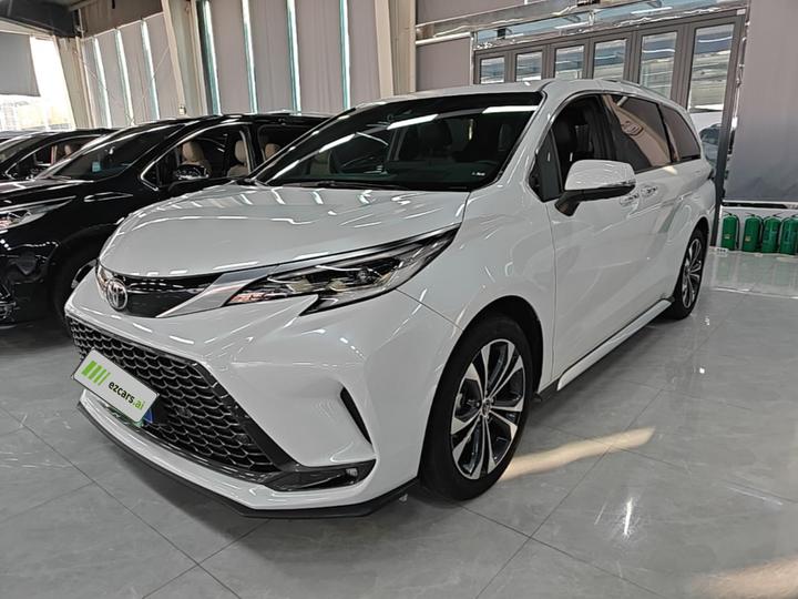 Granvia 2024 2.5L Hybrid Premium PLUS
