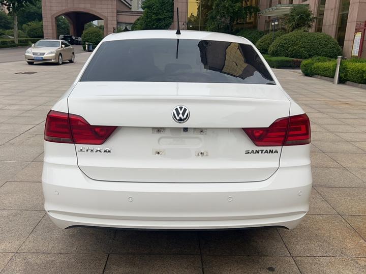 Santana 2018 1.5L AT photo 3