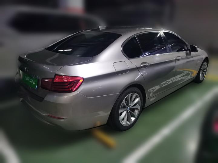 5 Series 2017 528Li xDrive Leading photo 4