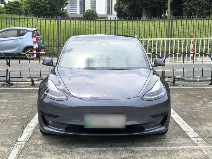 Model 3 2020 Standard Range RWD Upgraded photo 2