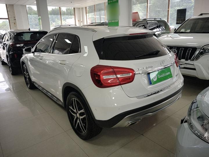 GLA 2016 GLA 220 4MATIC Fashion photo 4