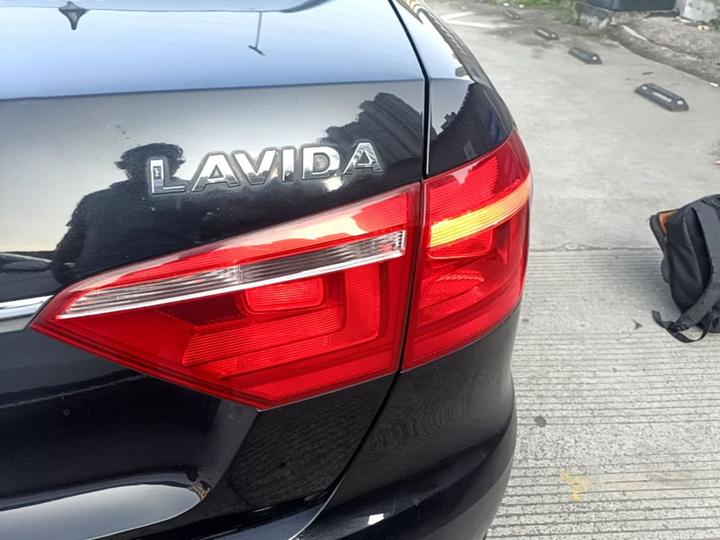 Lavida 2013 Facelift Classic 1.6L AT photo 7