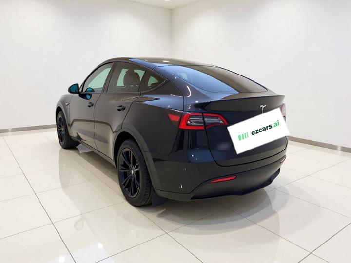 Model Y 2022 Long Range AWD photo 4