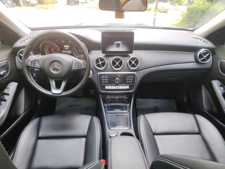 GLA 2018 GLA 200 Dynamic photo 5