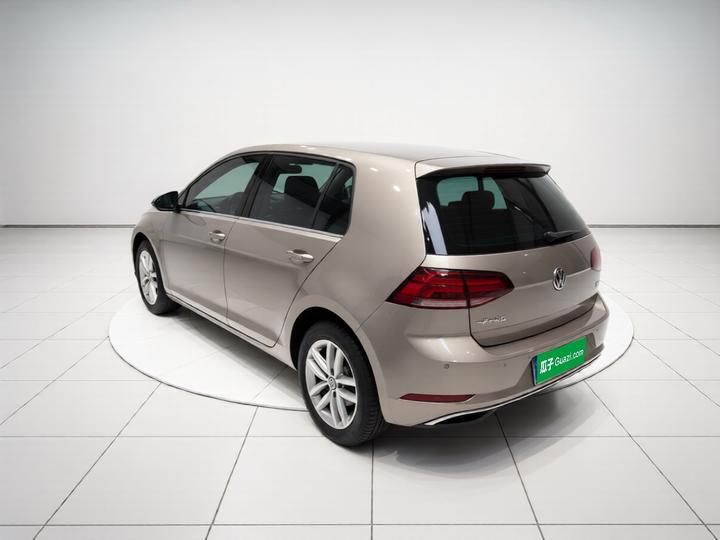 Golf 2018 1.6L AT Comfort photo 4
