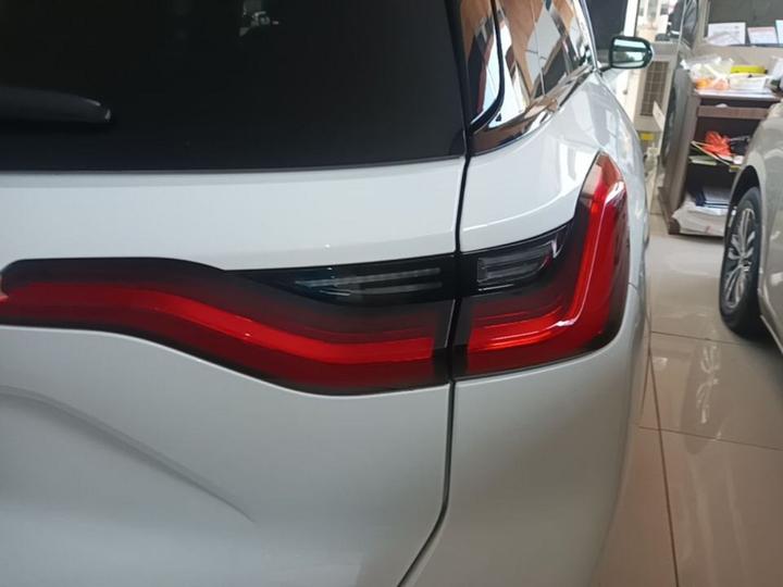 ES8 2020 580KM 6-Seater photo 7